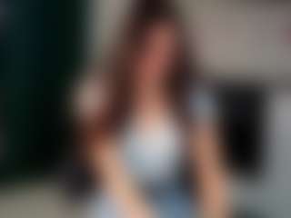 Live cam show with Aisha - Bikini on sexylive.show