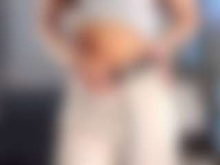 Aisha's Live Sex Cam Show