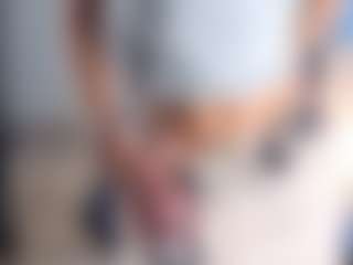 Live cam show with Aisha - Bikini on Dare Cams