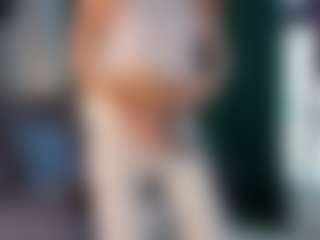 Aisha's Live Sex Cam Show