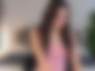 Live cam show with Aisha - Green Eyes on Camsoda
