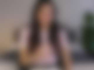 Live cam show with Aisha - Bikini on Camsoda