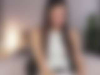 Live cam show with Aisha - Normal on sexylive.show