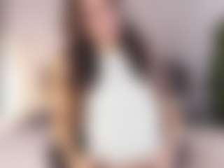 Aisha's Live Sex Cam Show