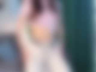 Live cam show with Aisha - Athletic College on Camsoda