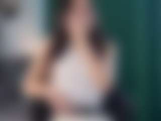 Live cam show with Aisha - Twerk on CamwithHer