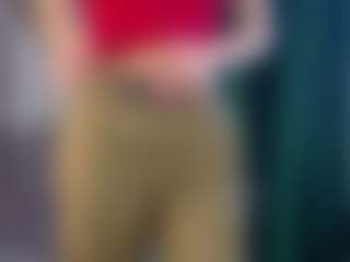 Live cam show with Aisha - Skinny on Camiplay Live