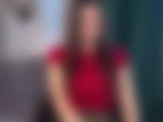 Live cam show with Aisha - Striptease on Cam Slut