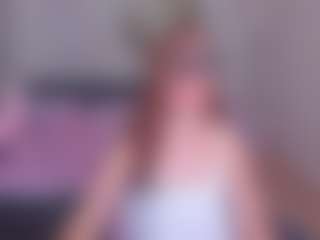 Alice-Harmony's Live Sex Cam Show
