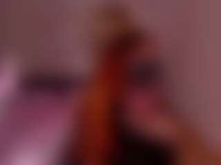 Live cam show with Alice-Harmony - Athletic on Mixed Magazine Live