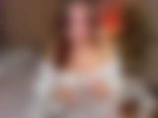 Live cam show with alistauber - Flash on Latina Girls