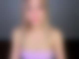 Live cam show with Angelinaa - Blonde Hair on SquirtSoMuch