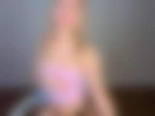 Live cam show with Angelinaa - Lesbian on MyBangCams
