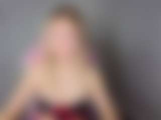 Live cam show with Angelinaa - Lesbian on studioflirtlive.com