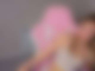 Live cam show with Angelinaa - Ohmibod on friskycurves.com