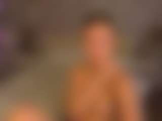 Live cam show with Angelinaa - Bikini on Camiplay Live