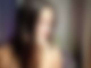 Spettacolo in cam dal vivo con asti - Brown Hair su Camsoda