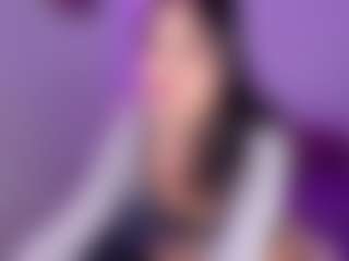 Live cam show with bellajane7 - Facial on livesexfox.com