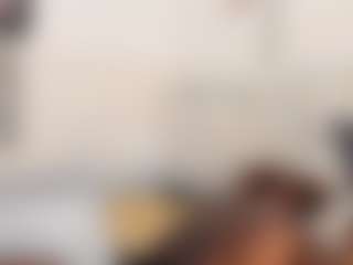 Live cam show with ben-castro - Outside on sexylive.show