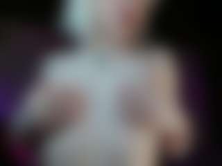 Live cam show with EVIAN-LUI - Upskirt on Camiplay Live