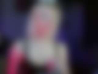 Live cam show with EVIAN-LUI - Upskirt on Free Soda