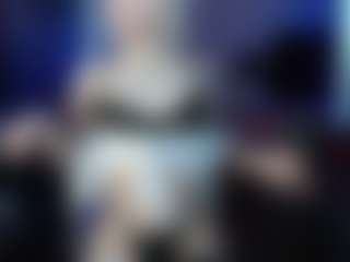 Live cam show with EVIAN-LUI - Oil on Milf Play