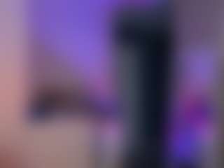Live cam show with LolaRaze - White on pussylord.com