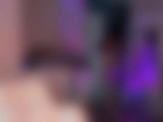 Live cam show with LolaRaze - Nude on Milfs Live