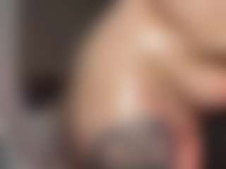 LolaRaze's Live Sex Cam Show
