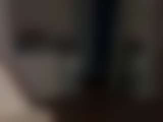 Live cam show with LolaRaze - Shaved on Adult Interactions