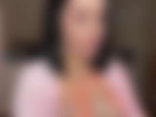 Live cam show with LolaRaze - Shaved on Camsoda