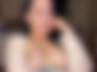 Live cam show with LolaRaze - Blue Eyes on Sweet Sext