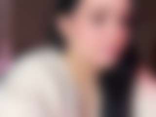 Live cam show with LolaRaze - Smoke on Gym Cam Girls