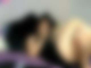 Live cam show with naih-reyes - Tittyfuck on StripNow