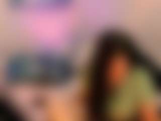 Live cam show with naih-reyes - Tittyfuck on StripNow