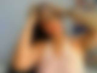 naih-reyes's Live Sex Cam Show