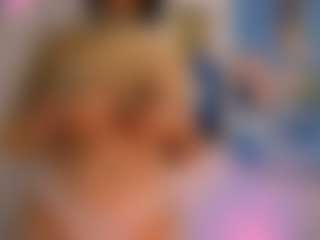 naih-reyes MILF webcam performer live streaming