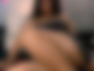 Live cam show with naih-reyes - Twerk on live.xheat.ai