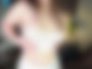 Live cam show with Nelie-Evans - Small Tits on Soda Cam