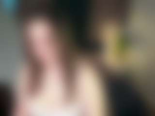 Live cam show with Nelie-Evans - Massage on Free Soda