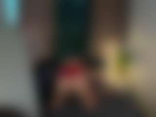 Live cam show with Nelie-Evans - Dance on milfzrlive.com
