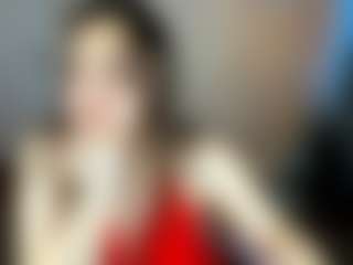 Live cam show with Nelie-Evans - Green Eyes on Uber Horny