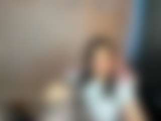 Live cam show with Nelie-Evans - College on Mixed Magazine Live