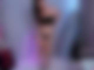 Live cam show with Nelie-Evans - Green Eyes on SpankPalCams