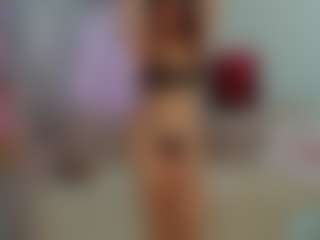 Live cam show with Nelie-Evans - Big Tits Small Tits on Camsoda.co