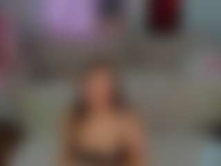Live cam show with Nelie-Evans - Green Eyes on camtv