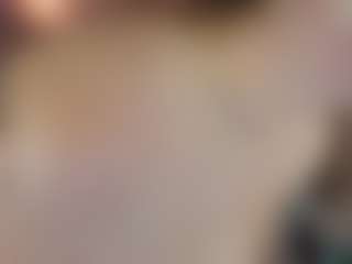 Nelie-Evans's Live Sex Cam Show