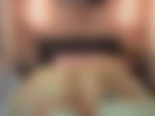 Nelie-Evans's Live Sex Cam Show