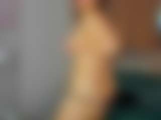 Nelie-Evans's Live Sex Cam Show