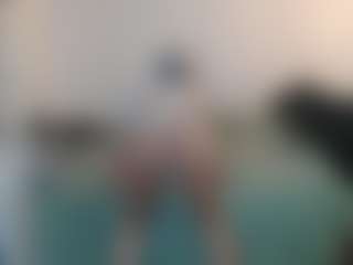 Realninafame's Live Sex Cam Show
